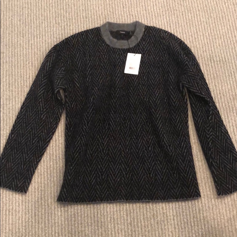 Men’s Theory Sweater